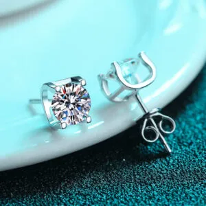Excellent Cut Total 1-2 Carat Sparkling Moissanite Stud Earrings