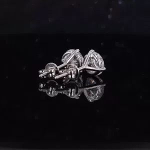 Classic Brilliant Cutting Moissanite Stone Platinum Plated 3 prong 925 Sterling silver stud diamond earrings